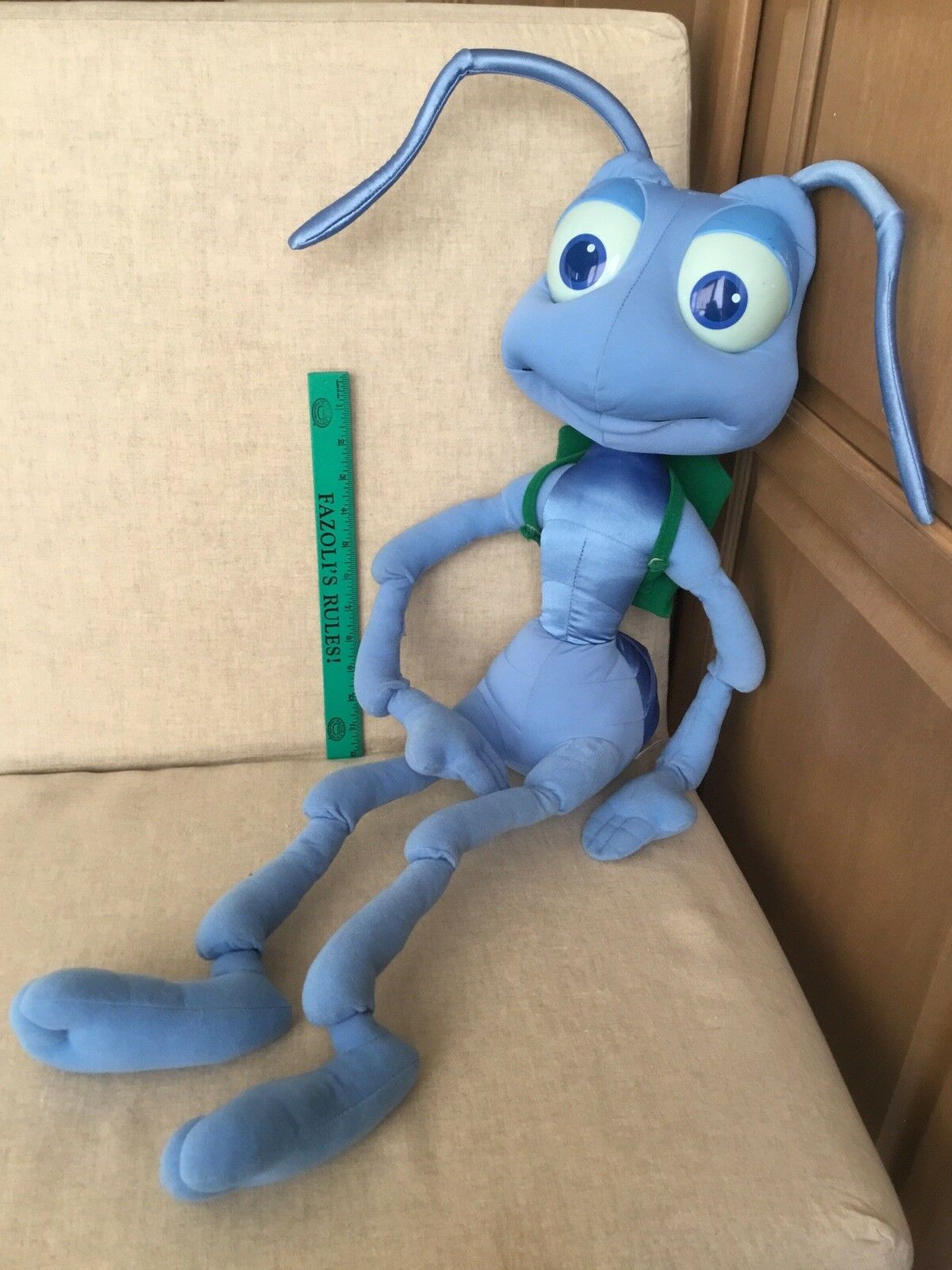 Vintage ~ 1998 A Bugs Life Jumbo 36" Blue Ant W/backpack ~ Disney Pixar ~ Rare