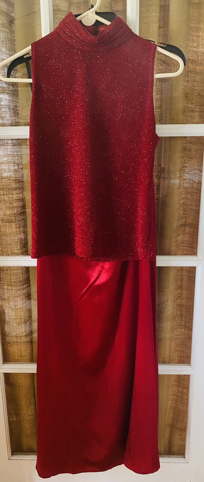 Jeffrey & Dara Holiday Red 2-piece Long Skirt(sz 8) & Sparkly Top (sz 6) Worn 1x
